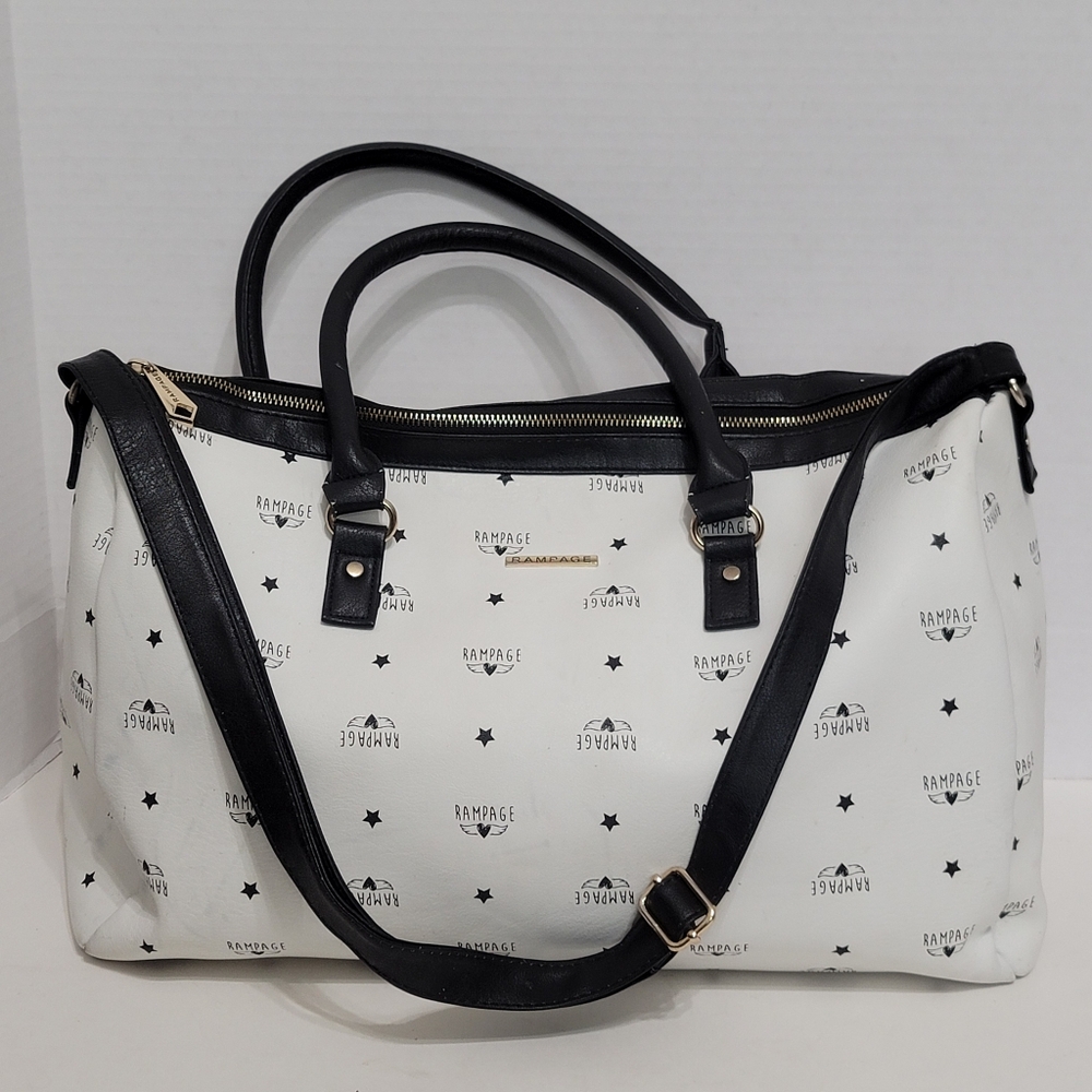 Rampage weekender bag - White color w Hearts With Wings & Stars SUPER CUTE!